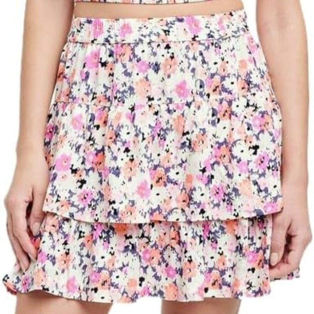 Universal Thread Women's Tiered Cream Floral Mini Pull On Skirt Size 1X